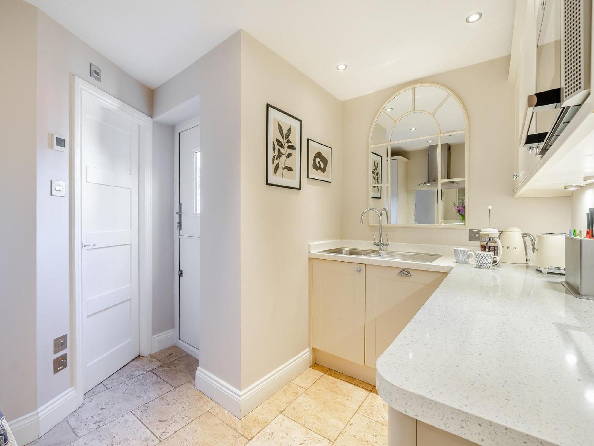 Percy Cottage Четтон Экстерьер фото